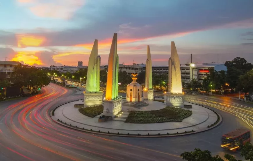 โรงแรม รูมเควสท์ ริม พระยา กรุงเทพมหานคร