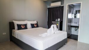 RoomQuest Bangkok Donmueang Airport-bedroom