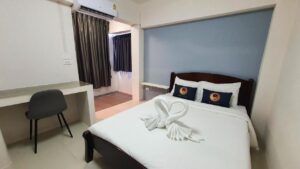 RoomQuest Suvarnabhumi Airport Lat Krabang 42-6-bedroom